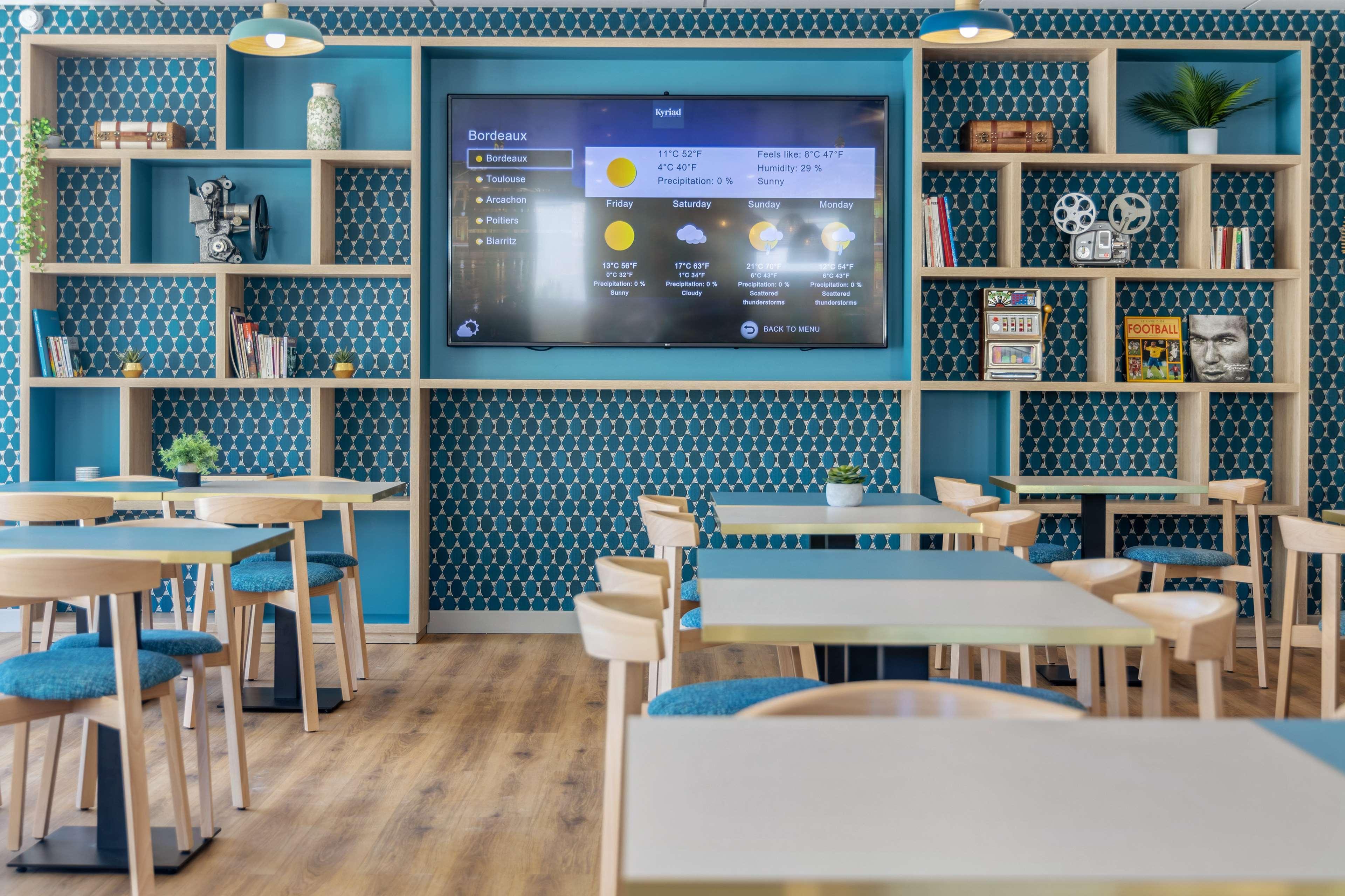 Kyriad Bordeaux Nord Sainte Eulalie Экстерьер фото
