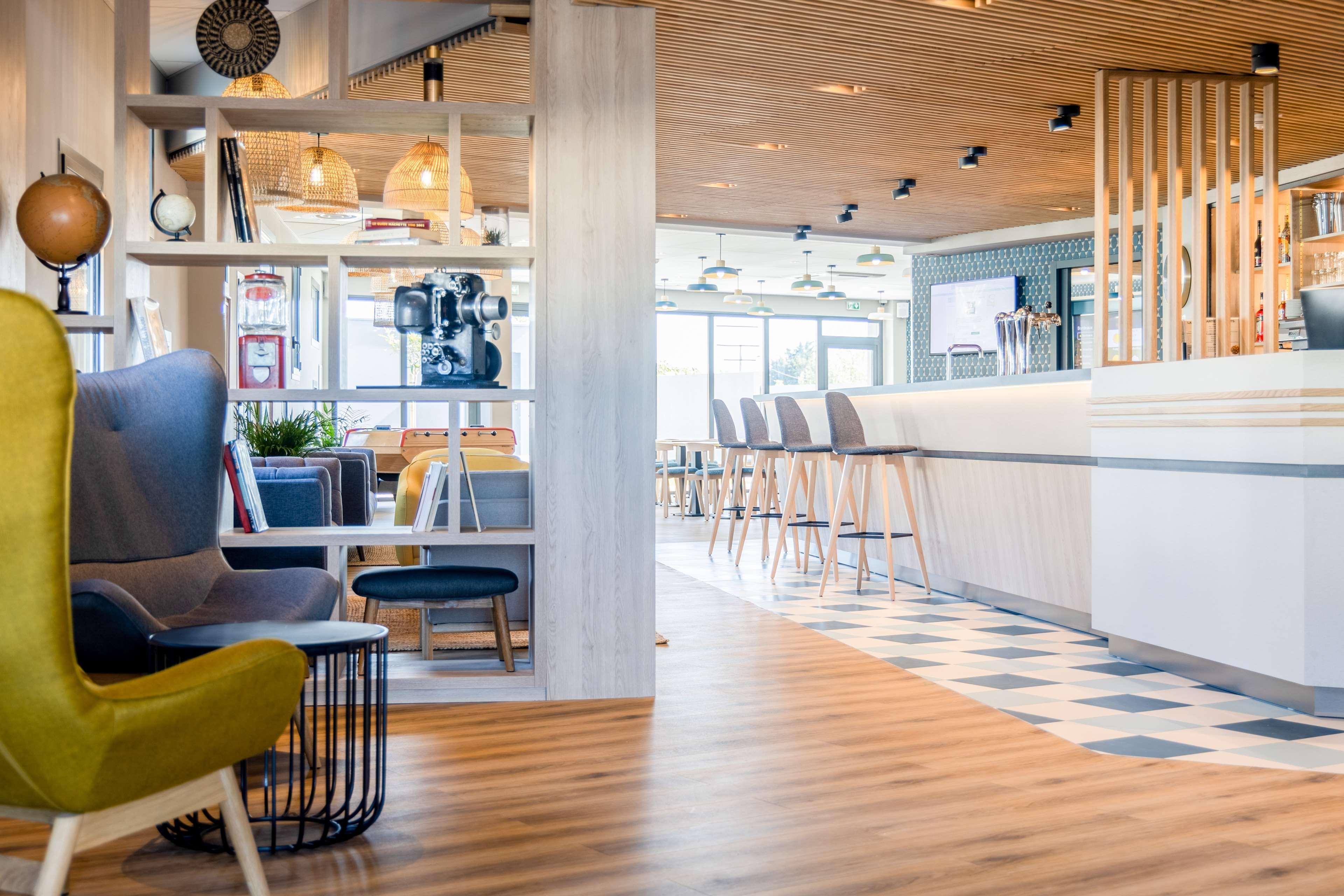 Kyriad Bordeaux Nord Sainte Eulalie Экстерьер фото