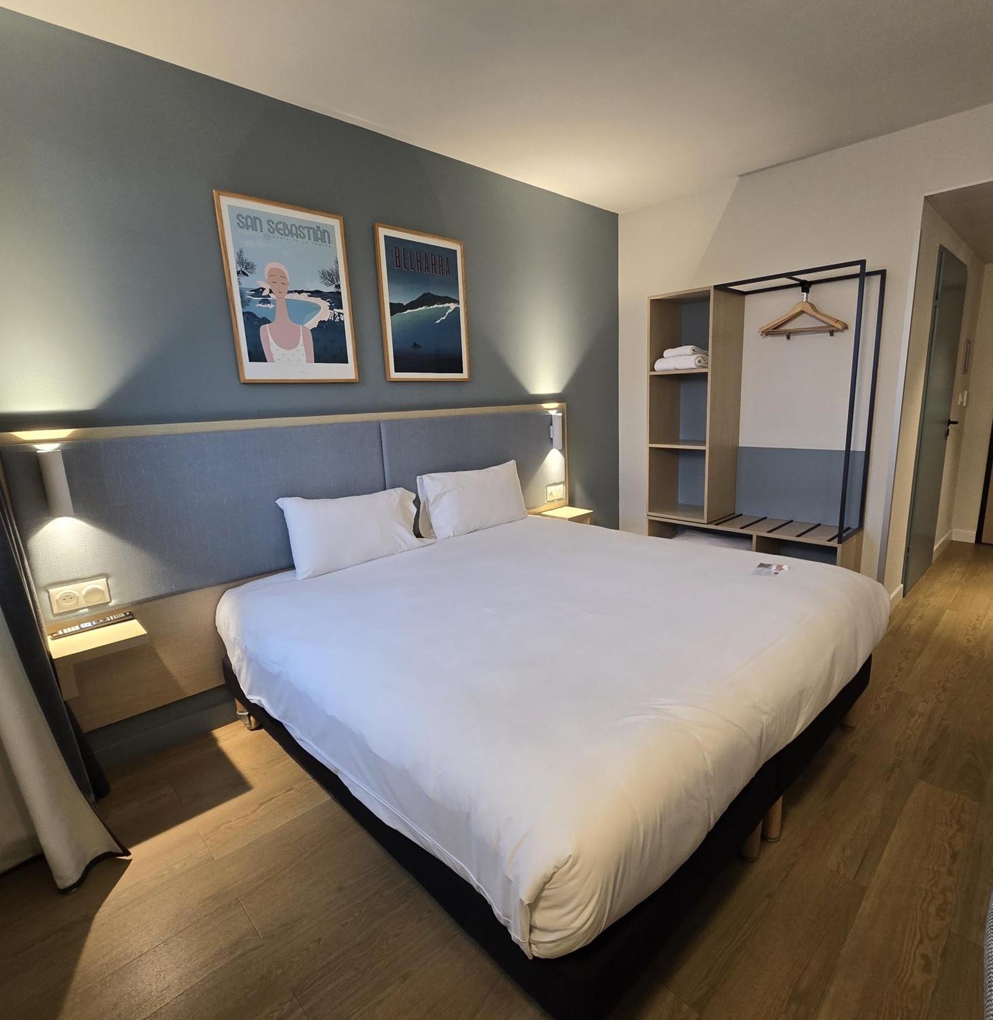 Kyriad Bordeaux Nord Sainte Eulalie Экстерьер фото