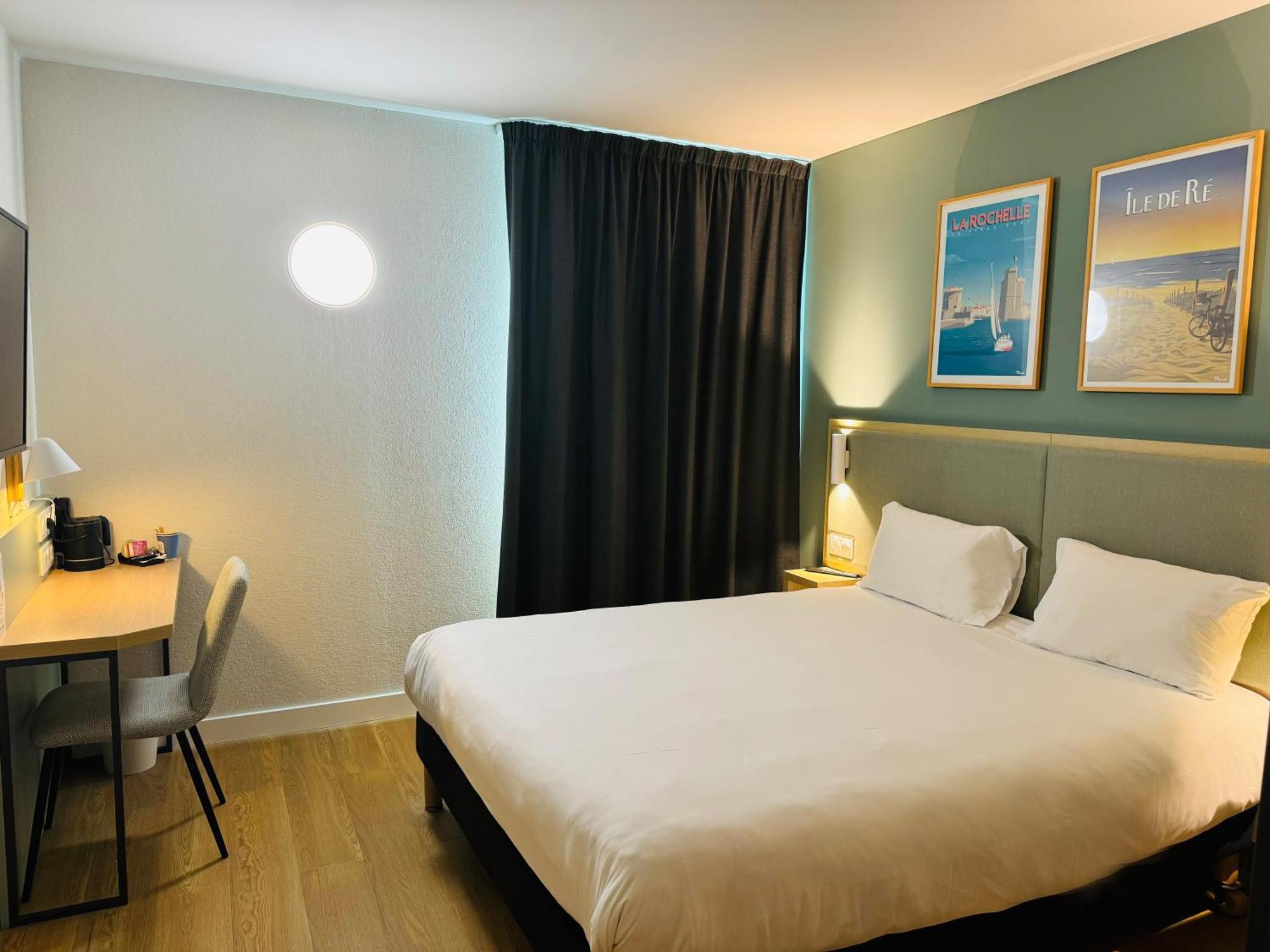 Kyriad Bordeaux Nord Sainte Eulalie Экстерьер фото