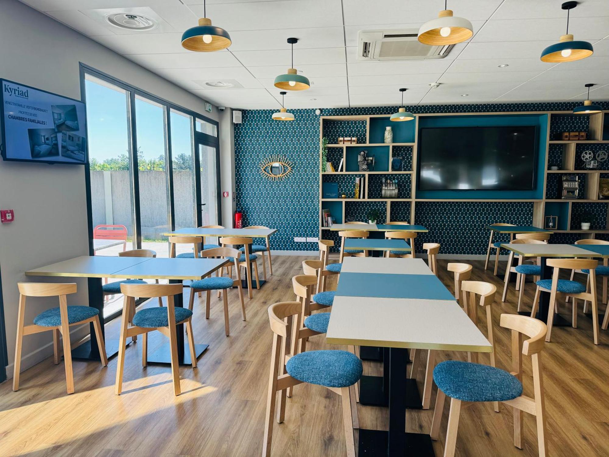 Kyriad Bordeaux Nord Sainte Eulalie Экстерьер фото