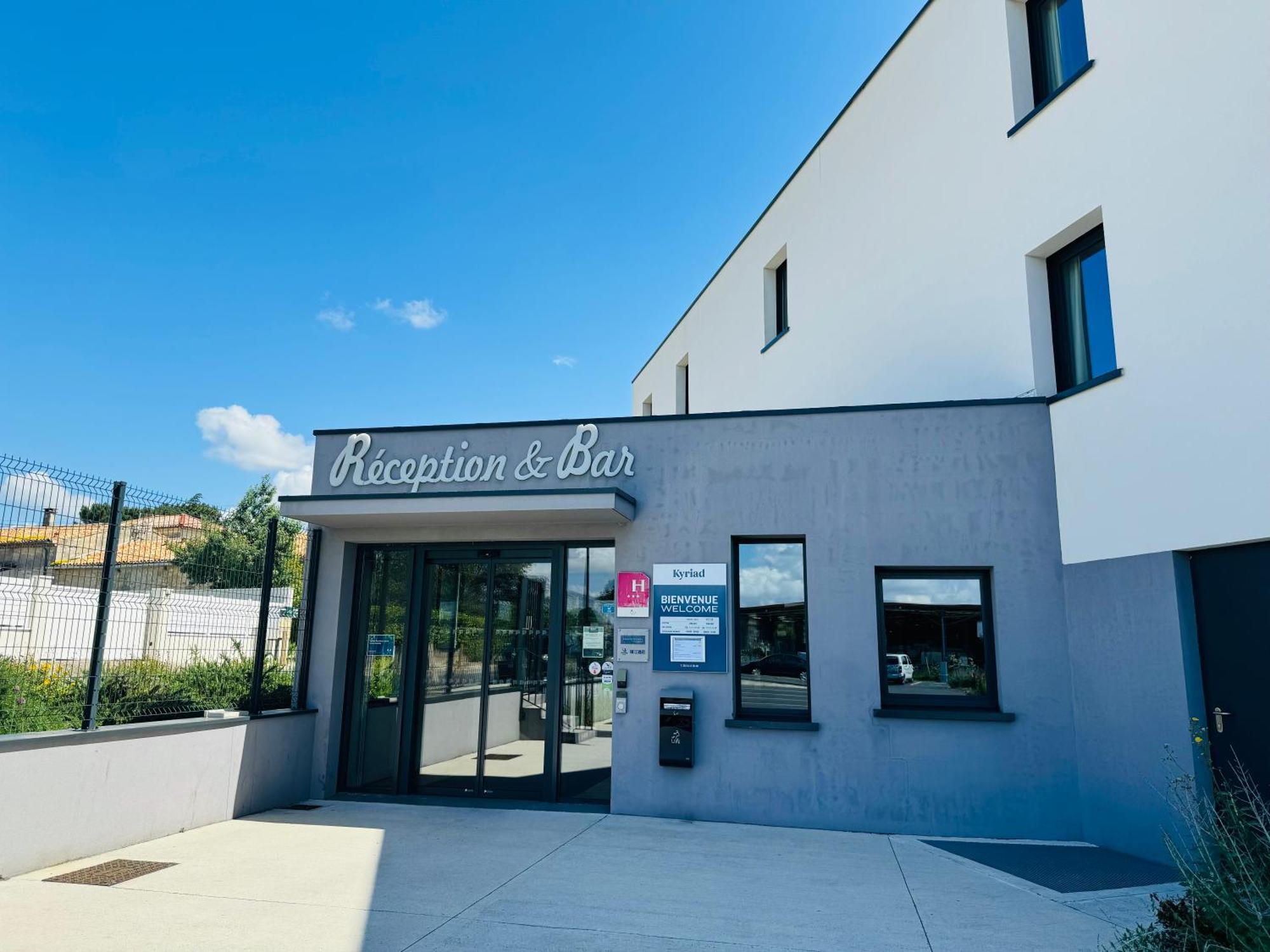 Kyriad Bordeaux Nord Sainte Eulalie Экстерьер фото